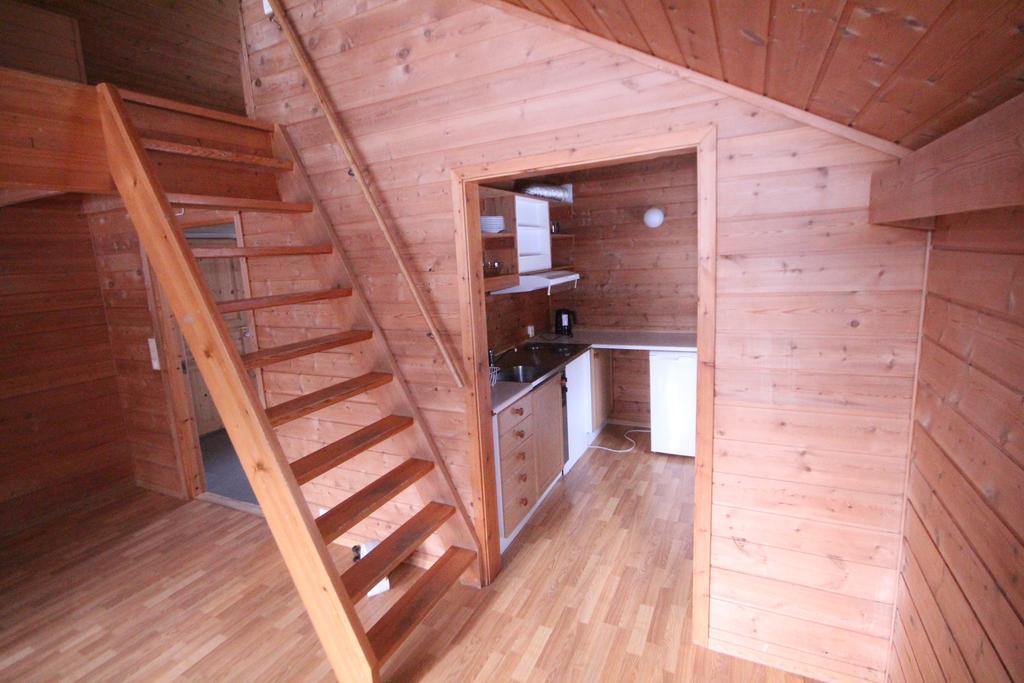 Lofoten Feriesenter سفولفير الغرفة الصورة